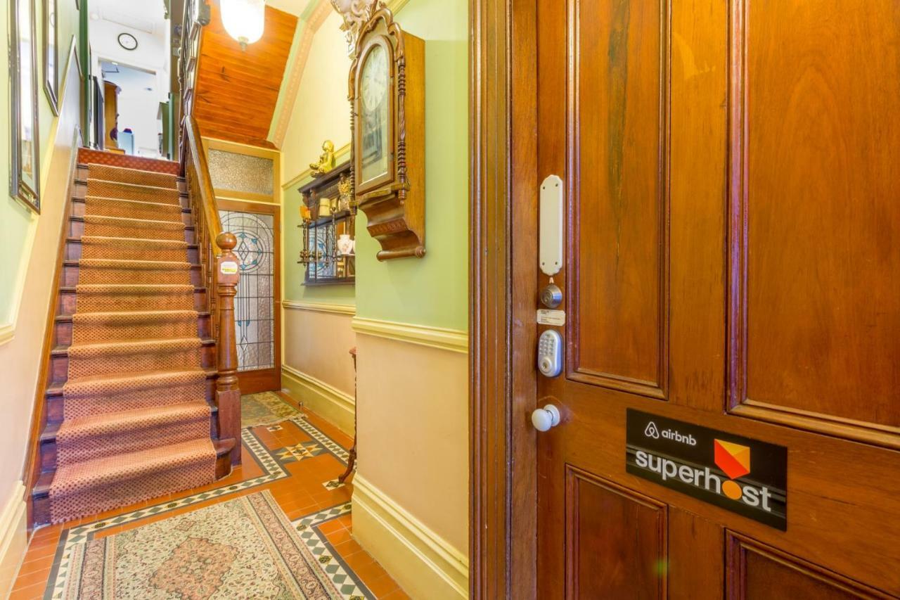 Superb Surry Hills Studio Room - Great Location Sydney Exterior photo